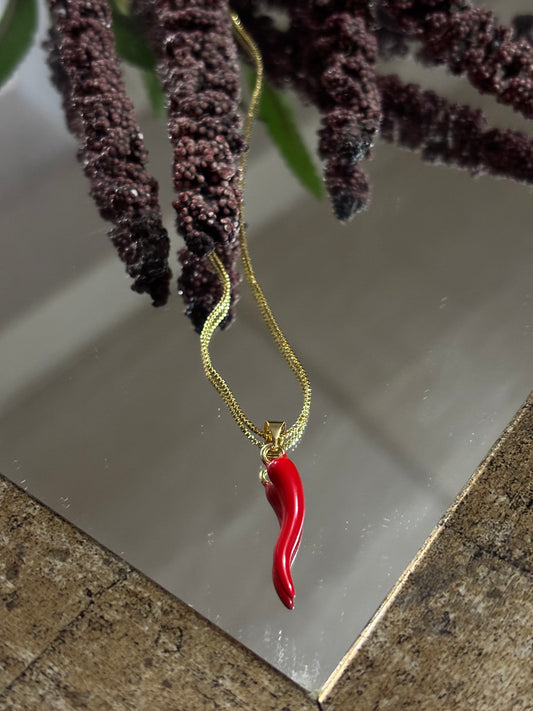 Collar cornicello